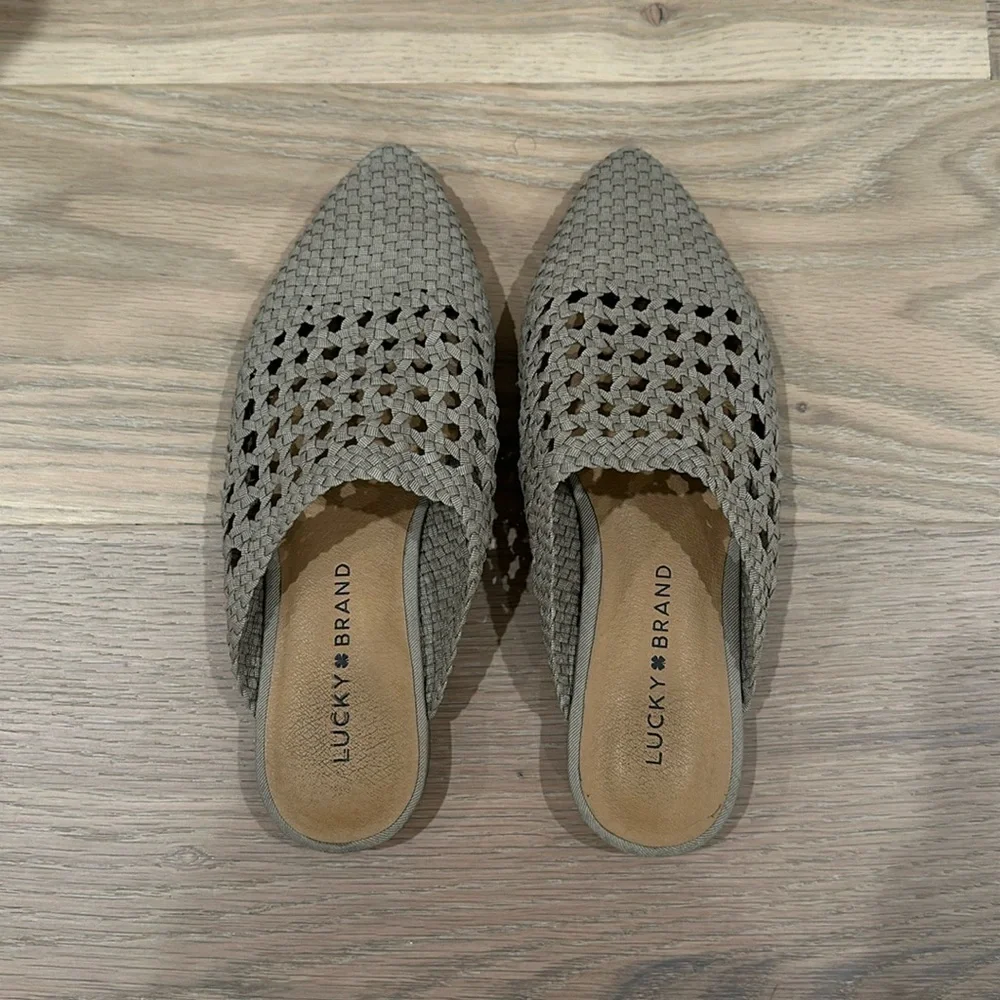 Lucky Brand crocheted flat mules - Picture 2 of 3